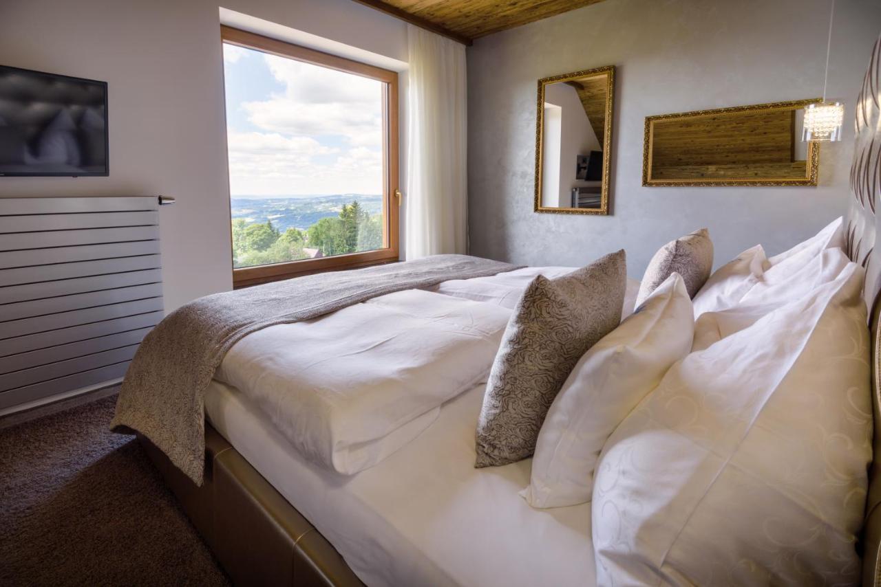Wellness Hotel V Nebi Kořenov Eksteriør billede