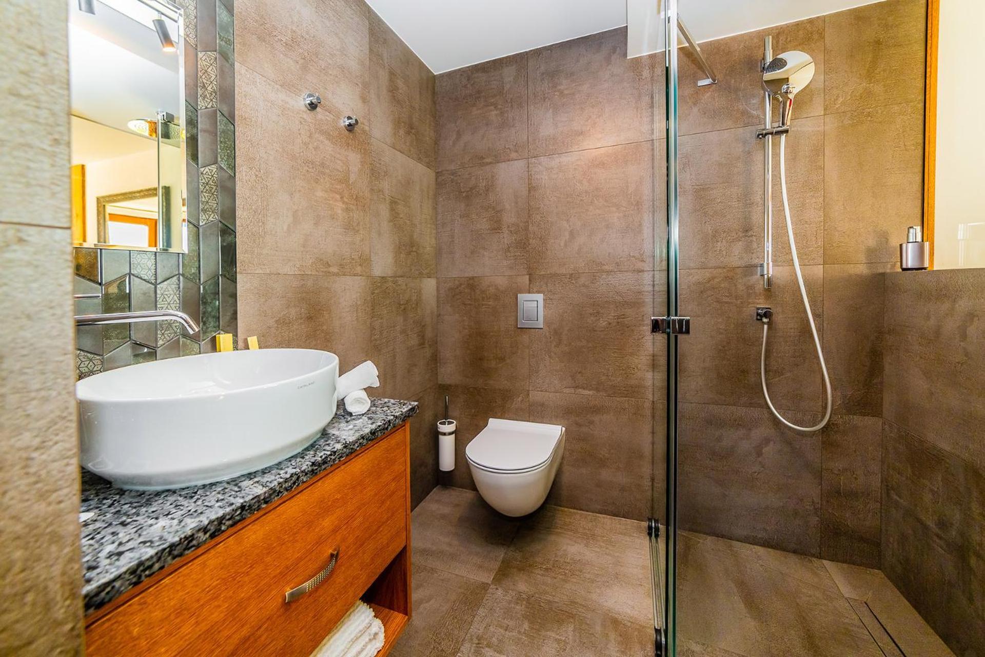 Wellness Hotel V Nebi Kořenov Eksteriør billede