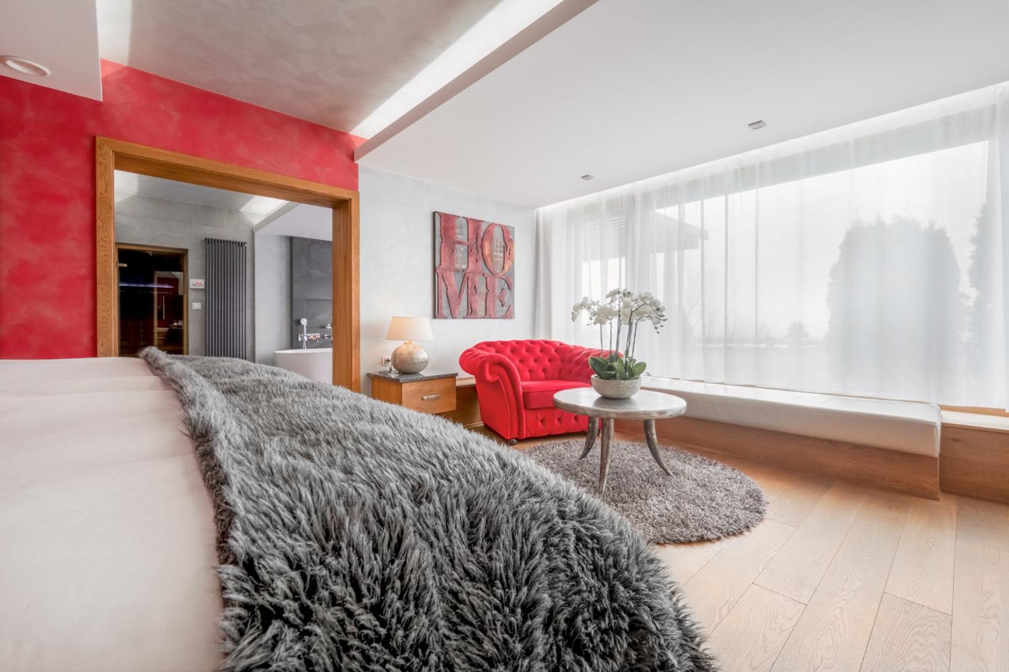 Wellness Hotel V Nebi Kořenov Eksteriør billede